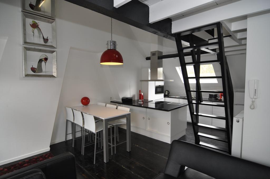 Appartement At *